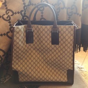 Gucci GG Supreme Oversize Tote 💙RARE💙